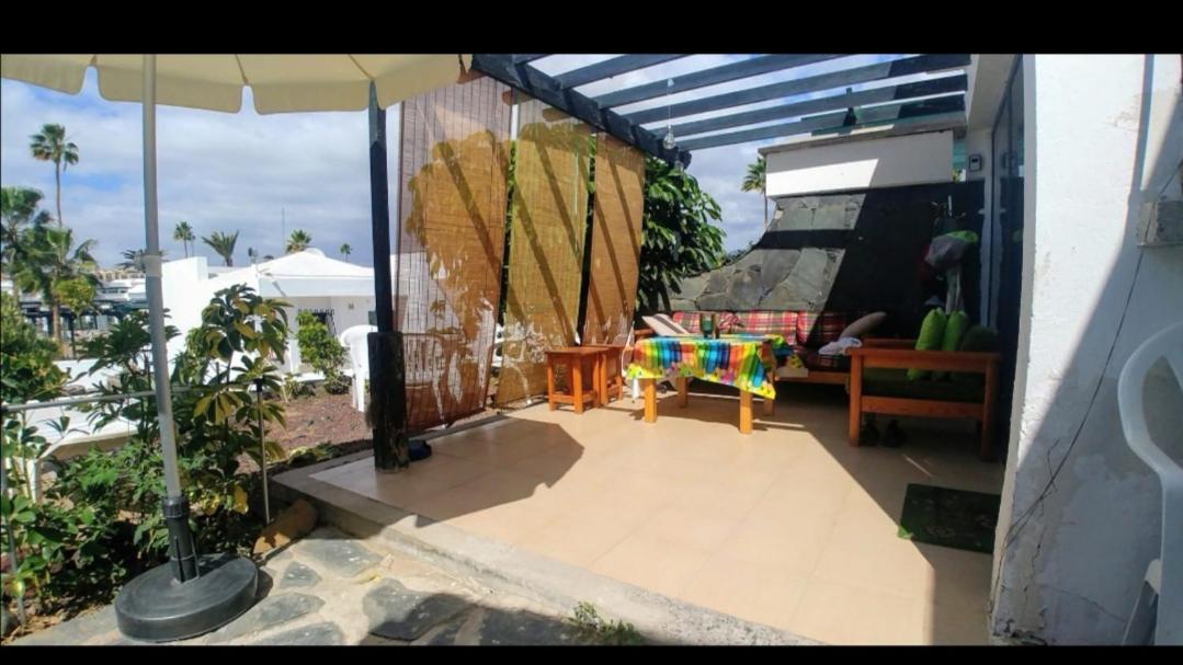 Private Room & Sunny Terrace San Bartolome Bagian luar foto